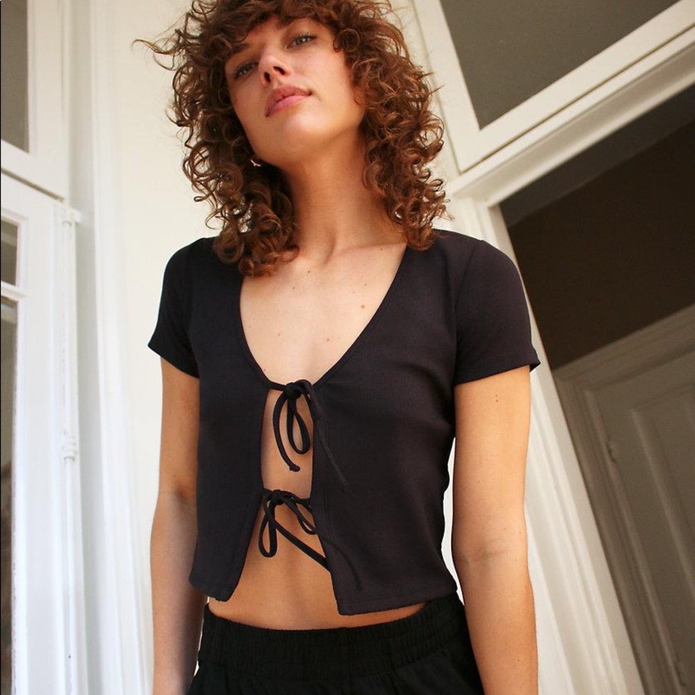 Wilfred Only tie-front T-shirt